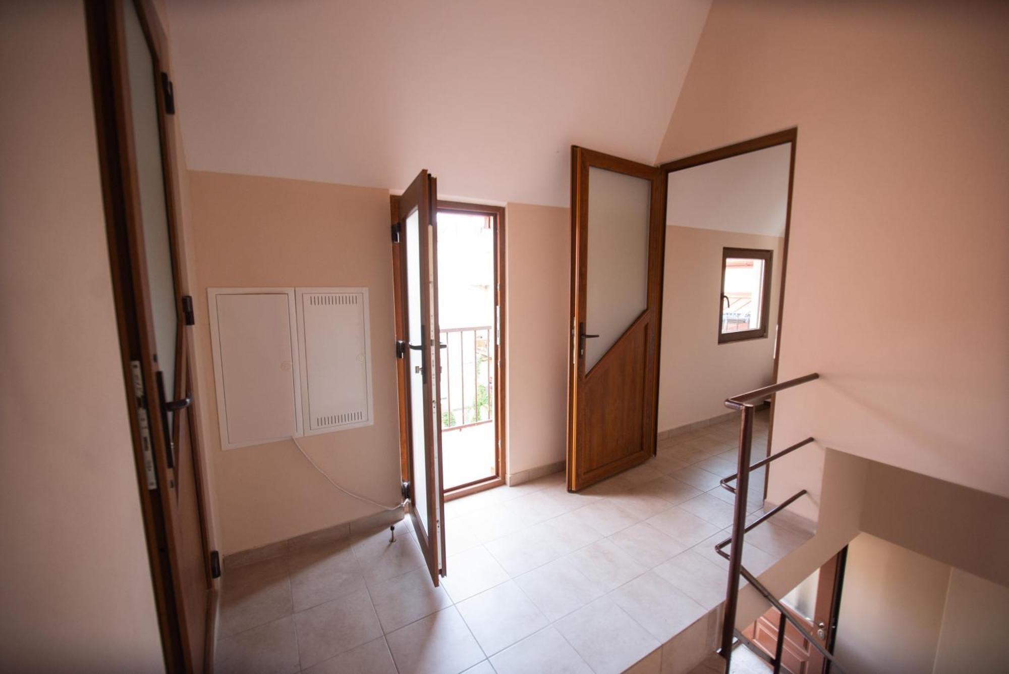 Apart Yaroslava Osmomysla 9 Square - City Center Lviv Exterior photo