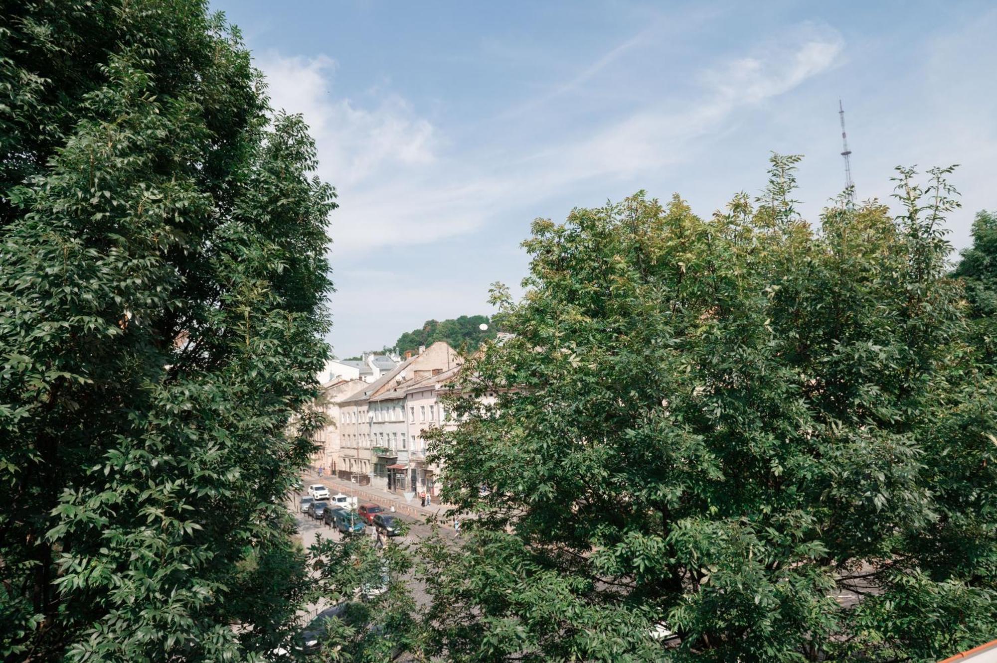 Apart Yaroslava Osmomysla 9 Square - City Center Lviv Room photo
